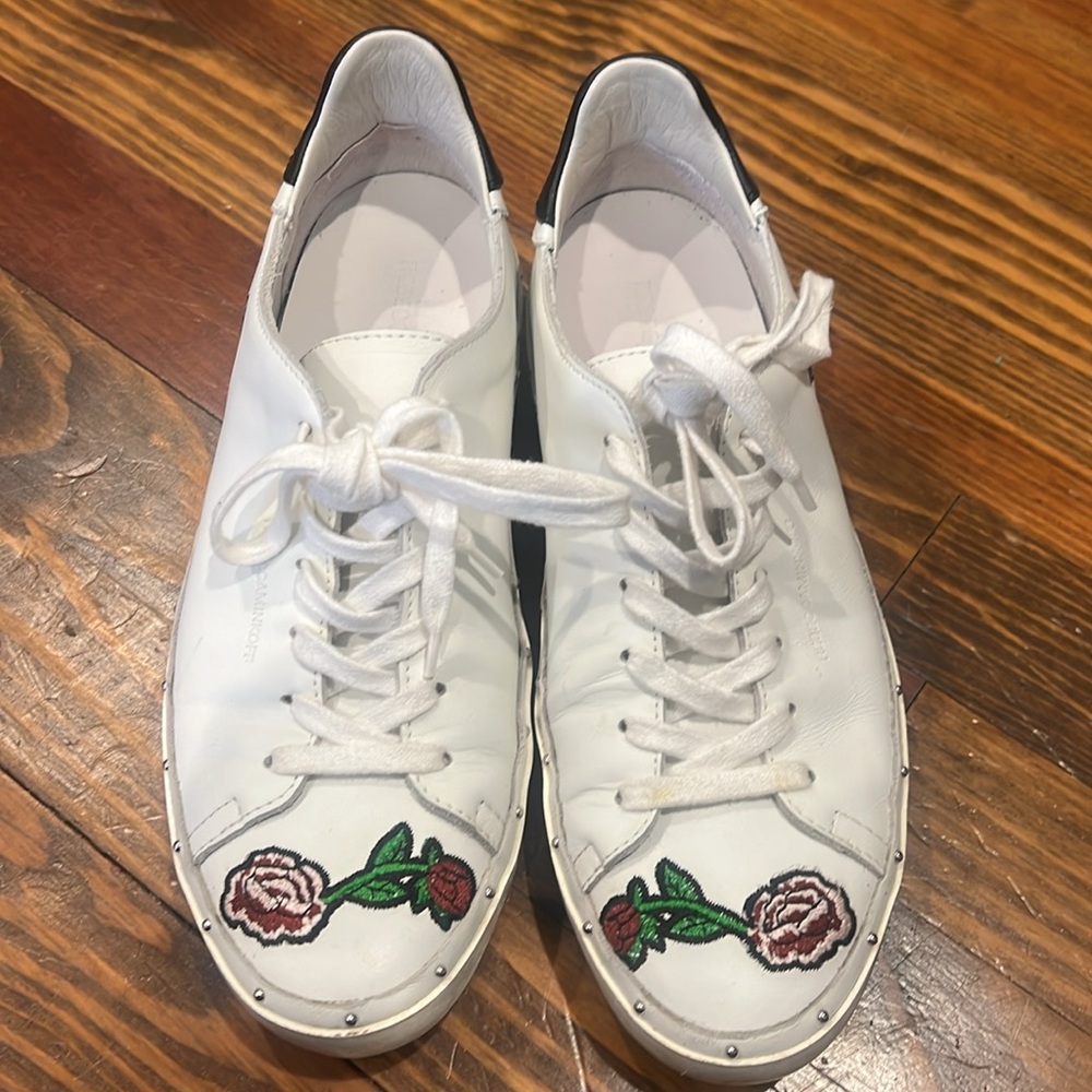 Floral Embroidered White Sneakers - Picture 10 of 12